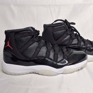 NEW JORDAN 11 72-10 size 9